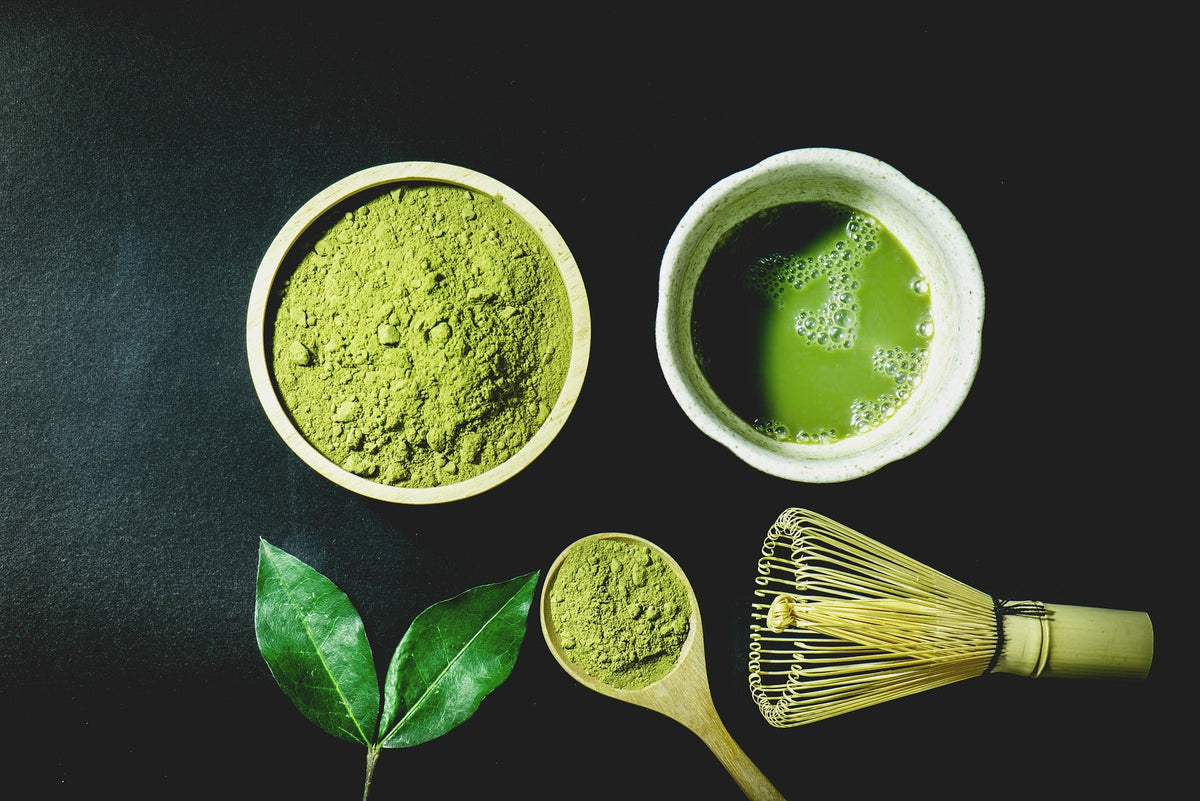 Matcha maken? Zo tover je groen poeder om tot een heerlijk theemoment